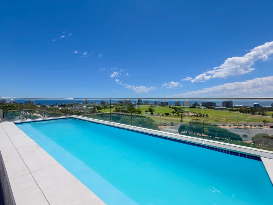 2 Bedroom Property for Sale in Green Point Western Cape